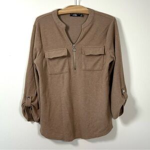 Cure | 3/4 Sleeve Two Pockets 1/2 Zip Blouse